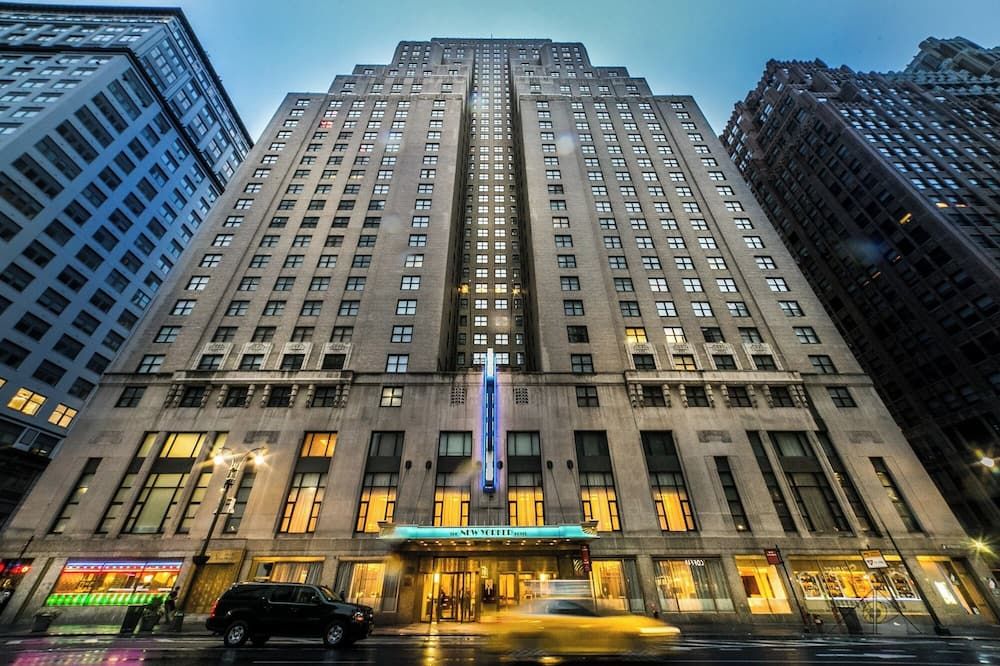 How Old to Book a Hotel in NYC: Essential Guidelines