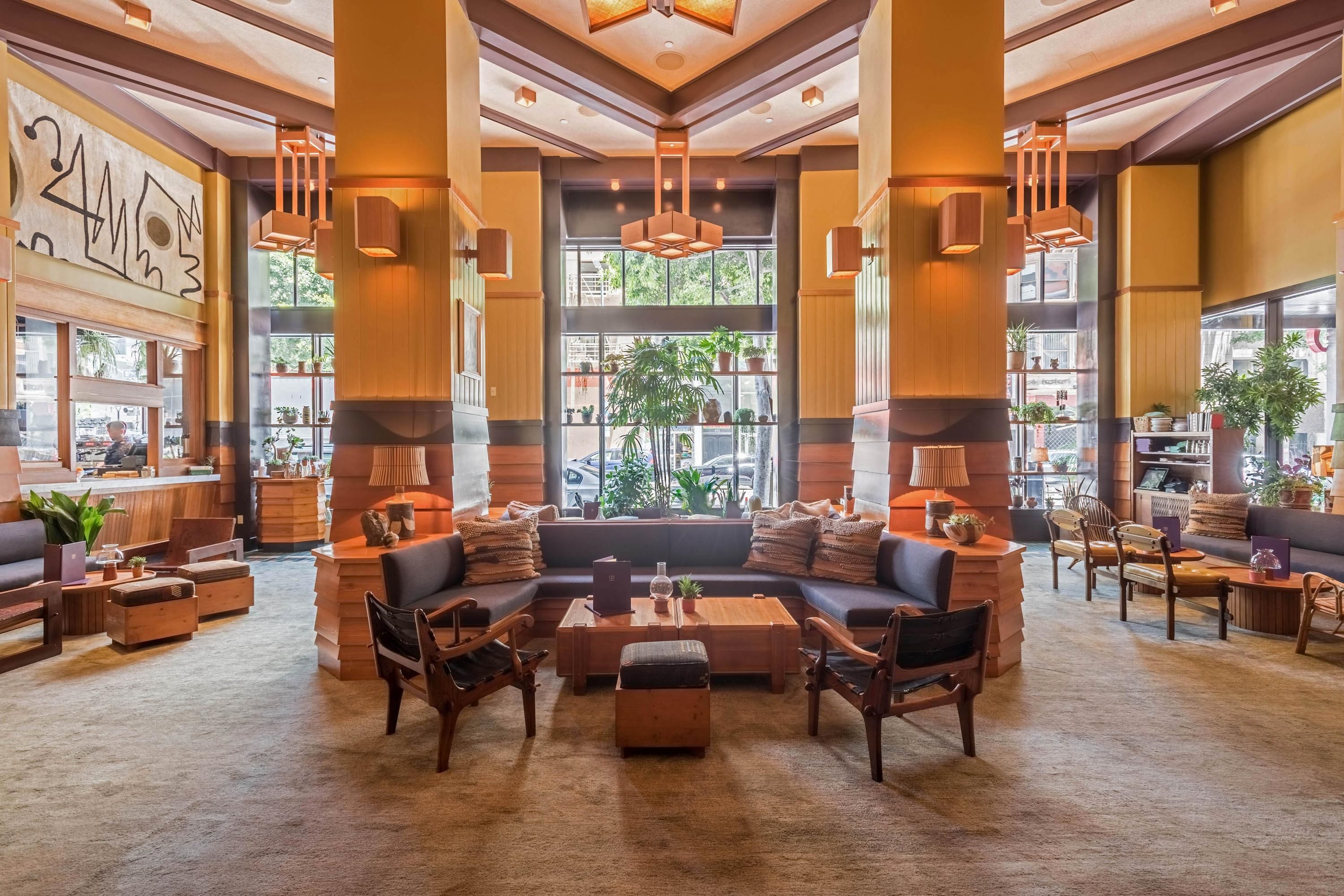 Hotels in Los Angeles from $18 - Find Cheap Hotels with momondo