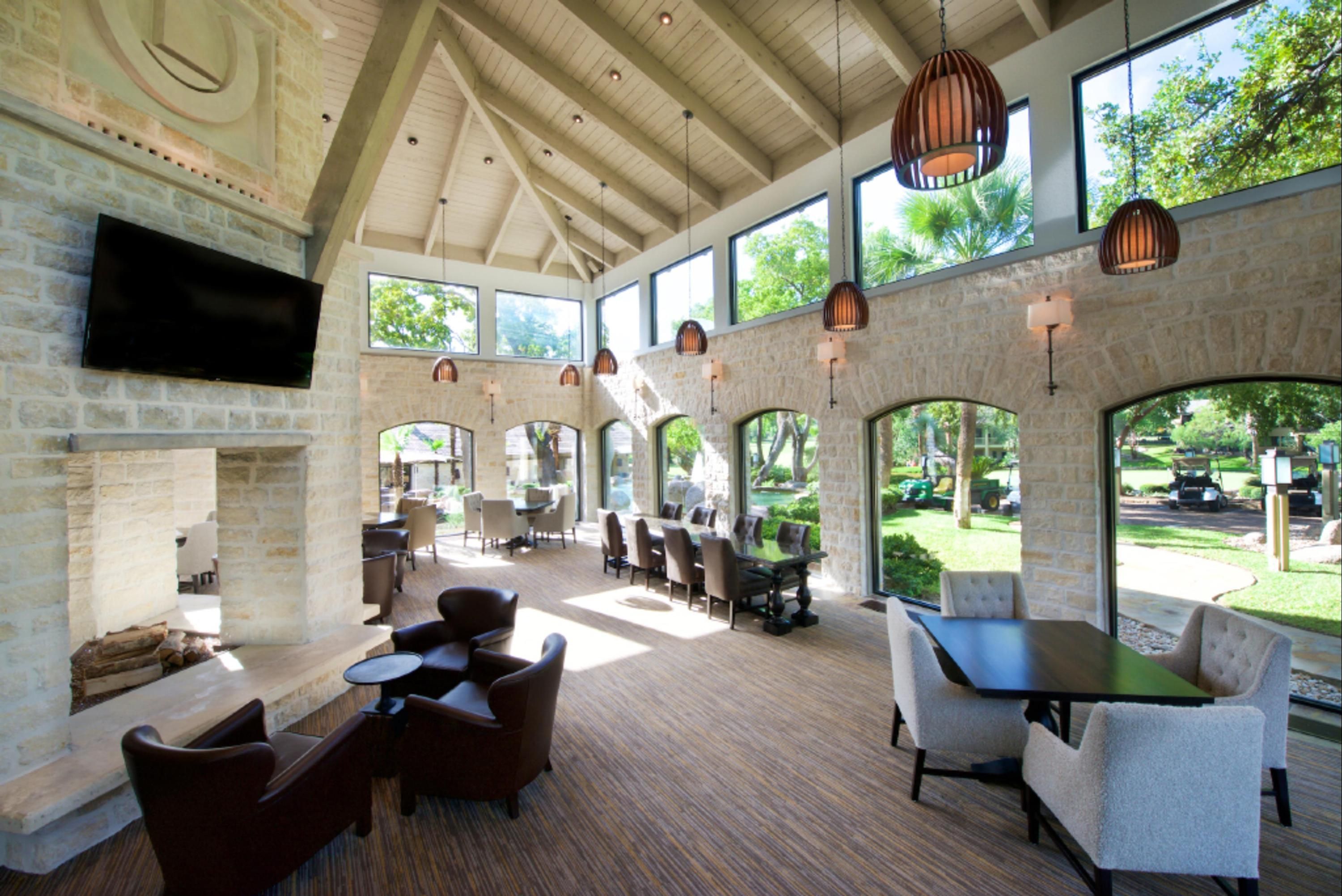 置物 DW THE MILLENNIUM AT HORSESHOE BAY Horseshoe Bay Resort in