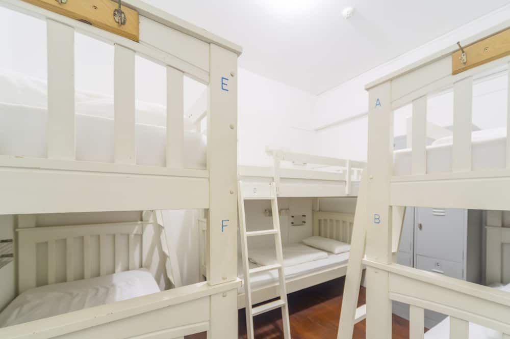 Beat Arts Hostel At Chinatown in Singapore, Singapore from $12