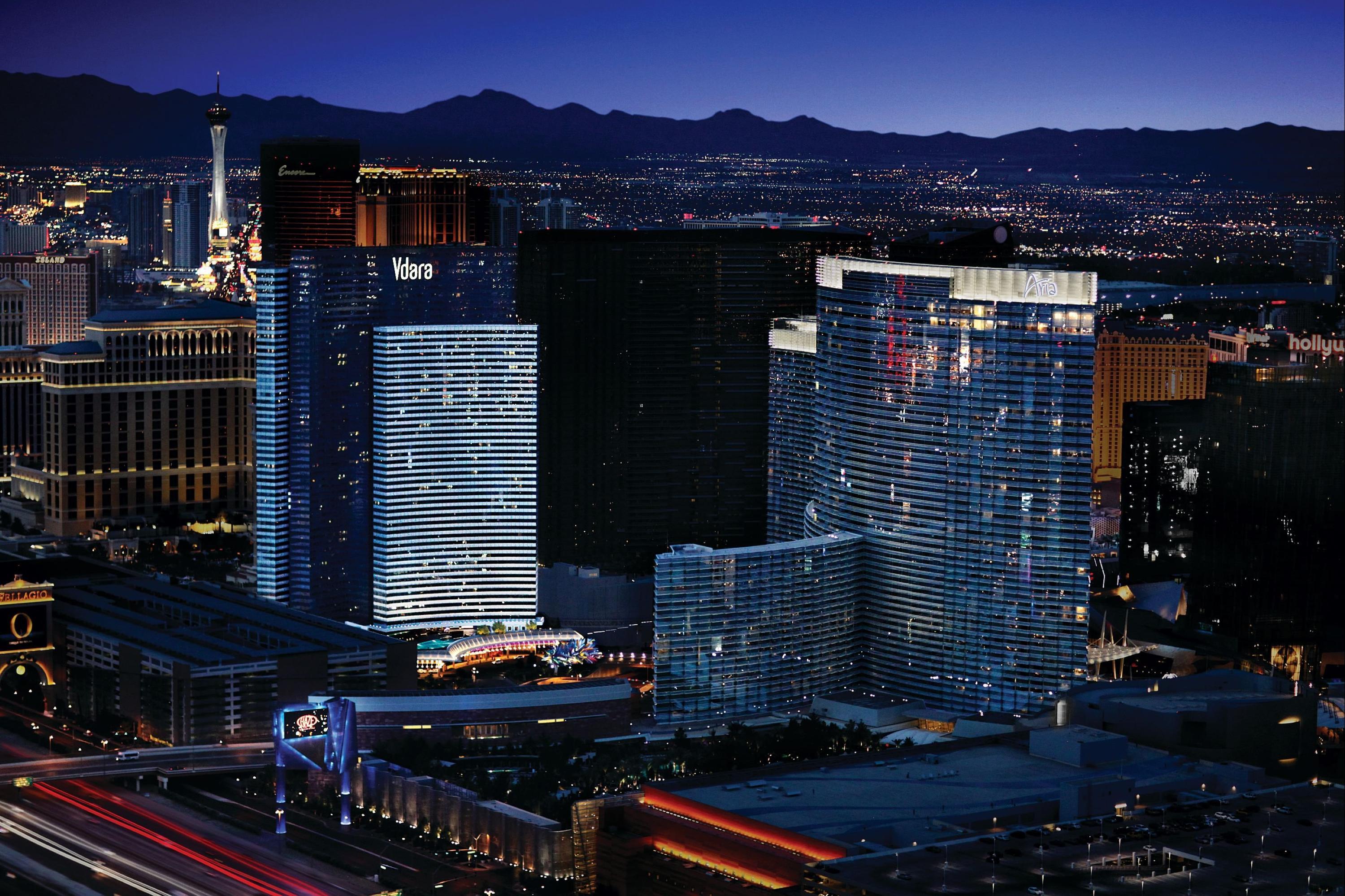 Vdara Hotel & at Las Vegas Las Vegas, the United States from $0: Deals, Reviews, Photos | momondo