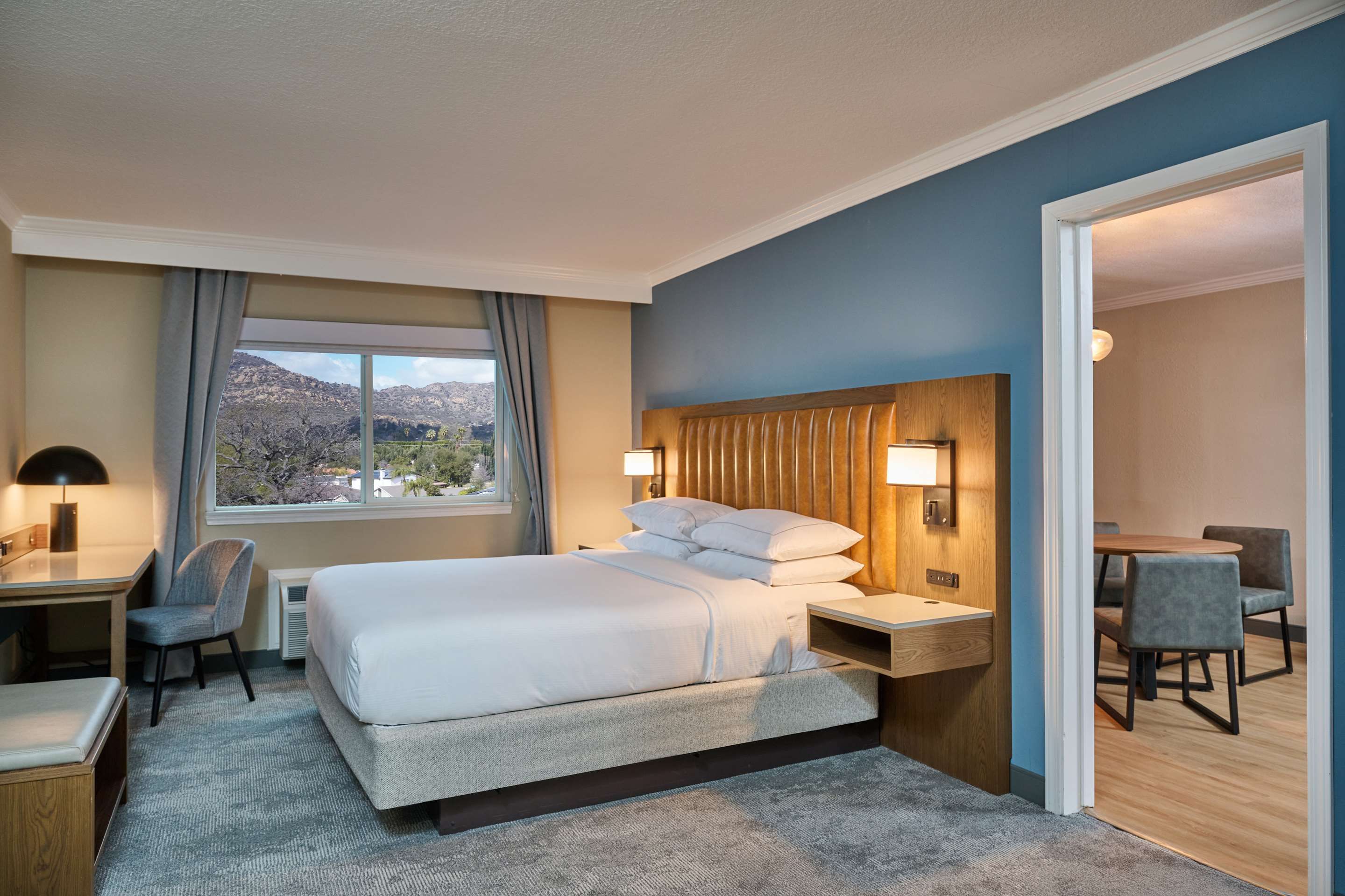 Hotels in Los Angeles from $18 - Find Cheap Hotels with momondo