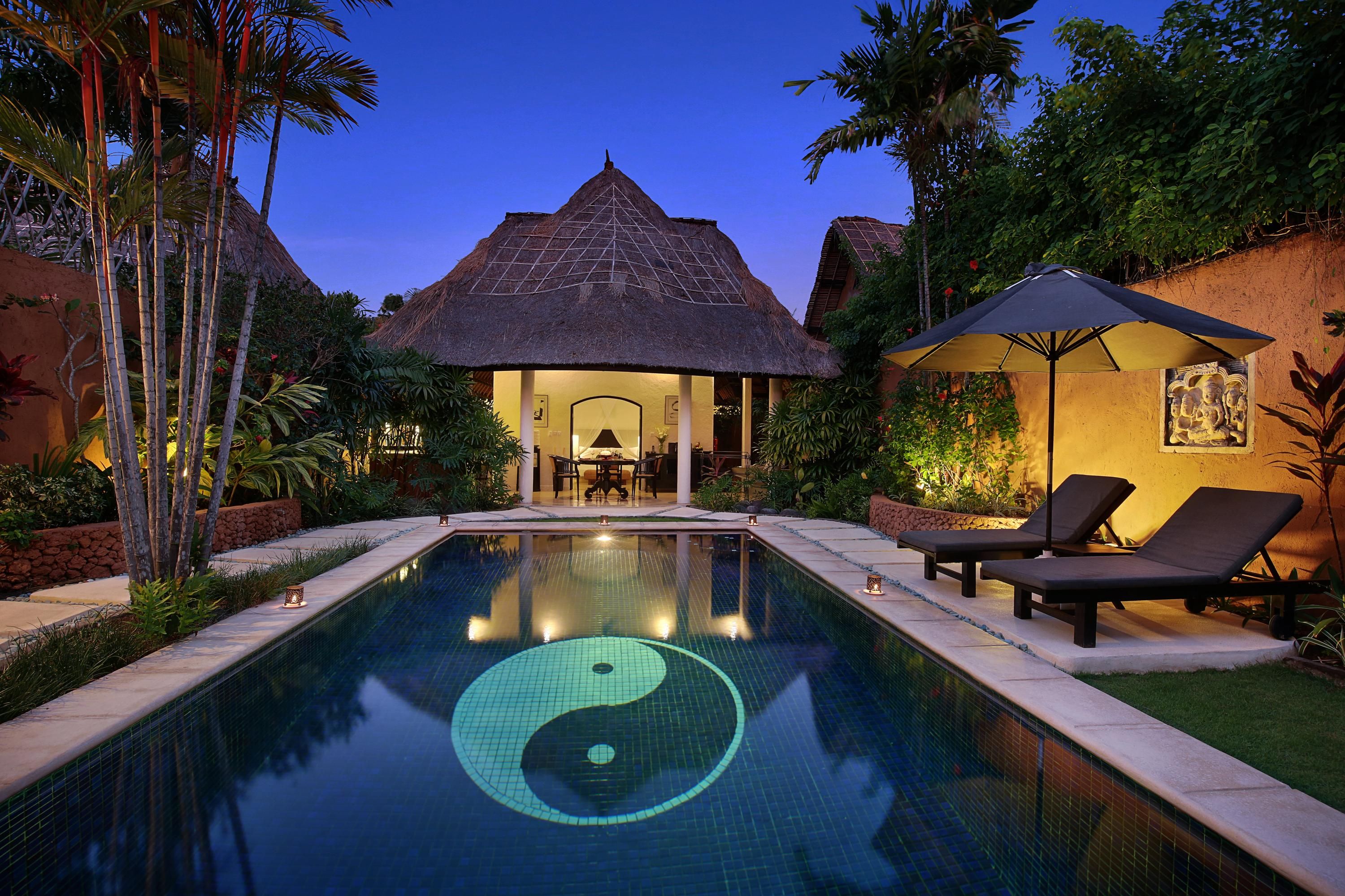 Hotels in Seminyak, Kuta - Find cheap Seminyak hotel deals with momondo, image size:3000x2000