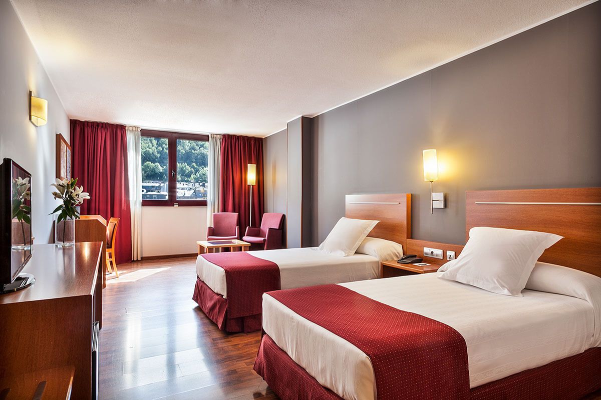 Hotels in Andorra - Find Cheap Andorra Hotels with momondo