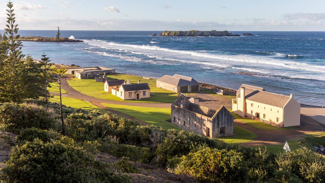 Flights to Norfolk Island