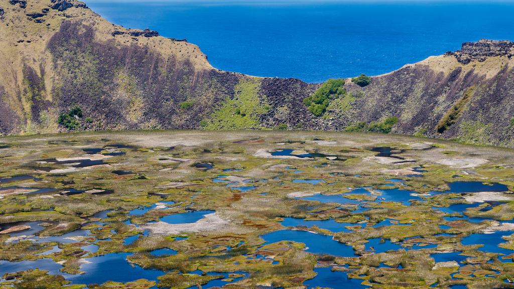 154 Cheap Flights from Santiago to Easter Island in 2023 momondo