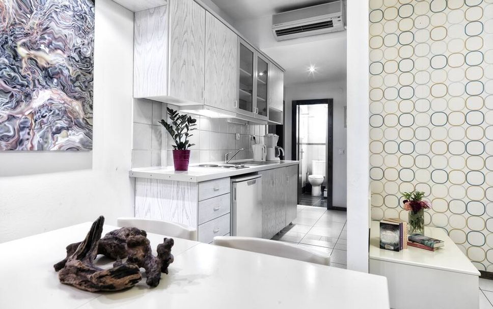 Kitchen Photo