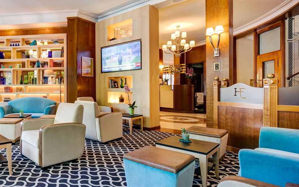 Lounge Photo