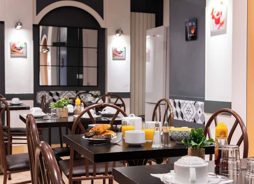 Restaurant Photo