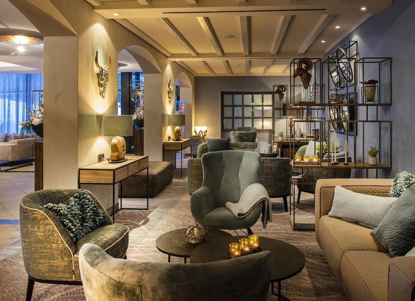 Lounge Photo