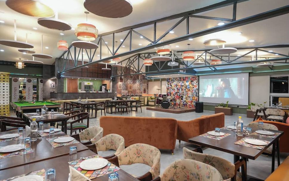 Restaurant Photo