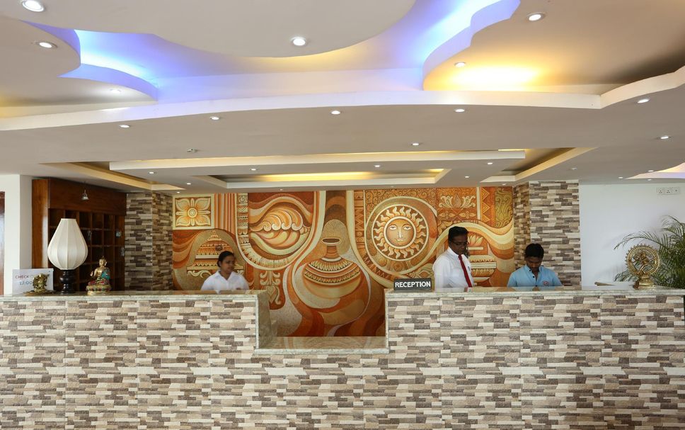 Front desk Photo