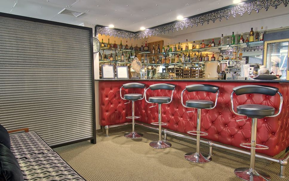 Bar Photo