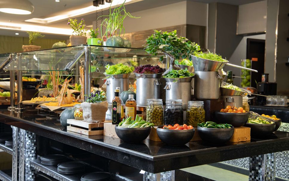 Buffet Photo