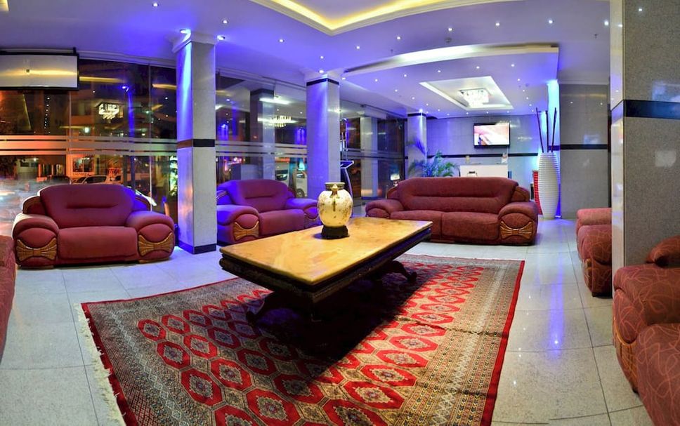 Lounge Photo