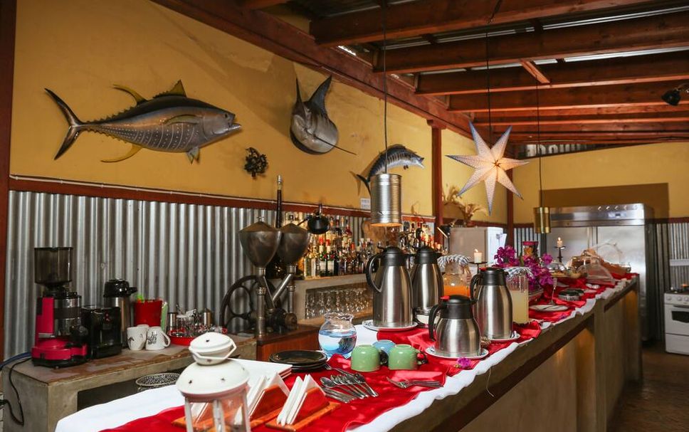 Buffet Photo