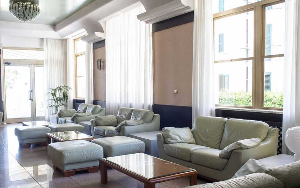 Lounge Photo