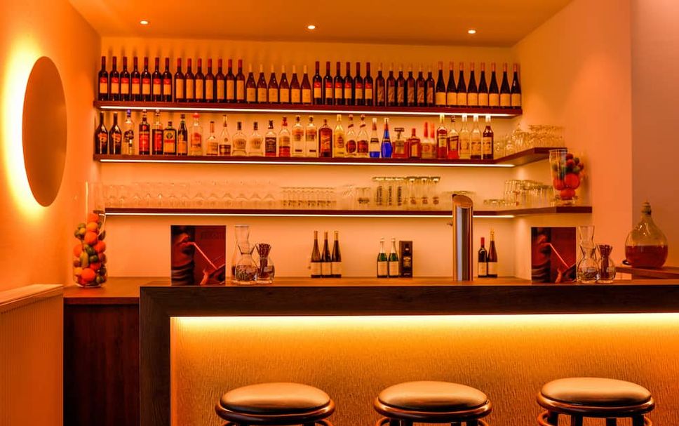 Bar Photo