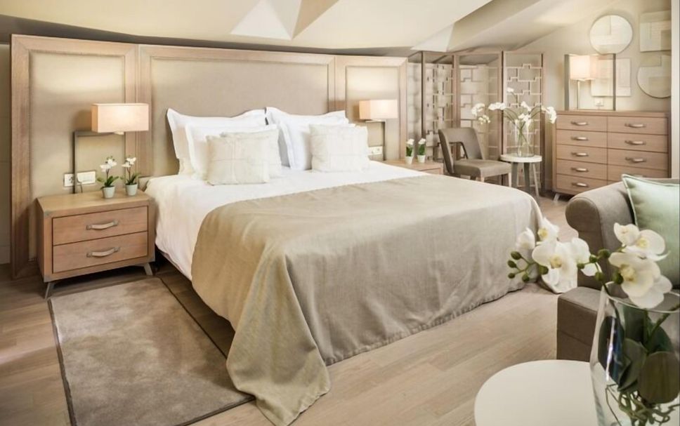 Bedroom Photo