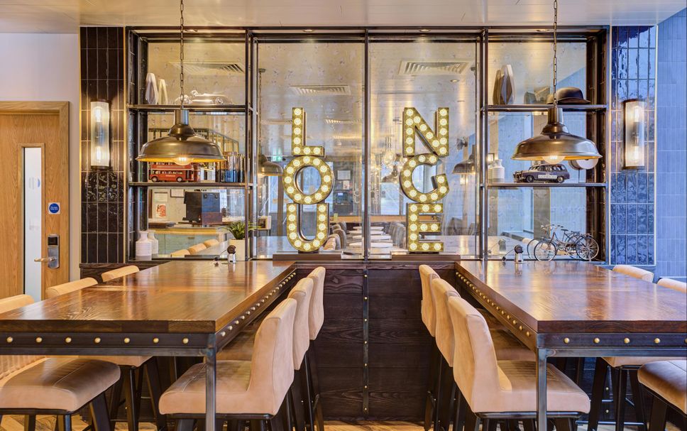 Restaurant Photo