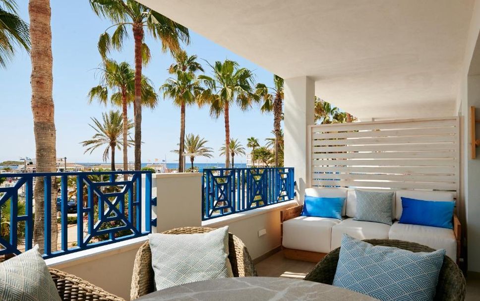 Balcony Photo