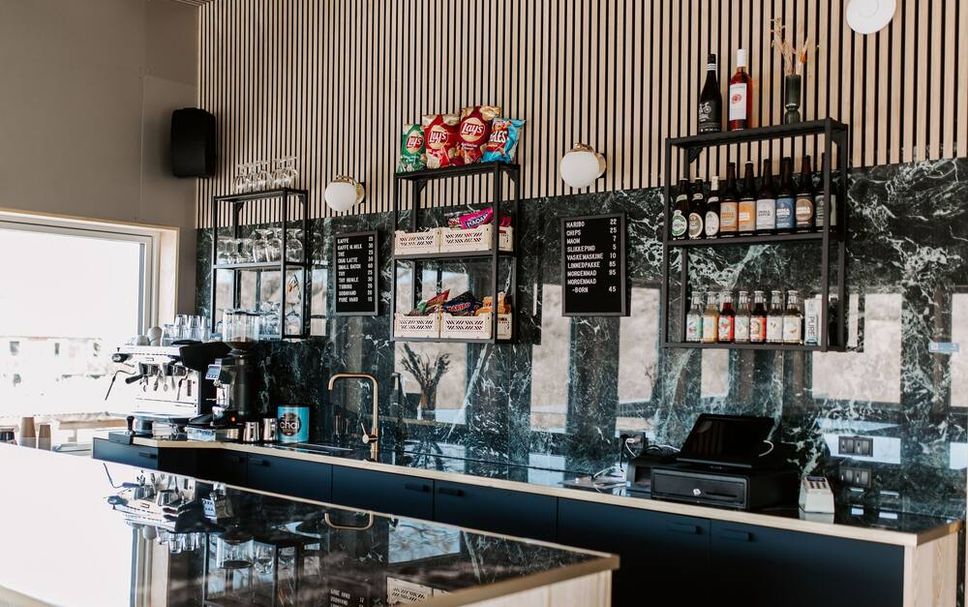 Bar Photo