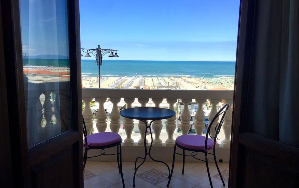 Balcony Photo