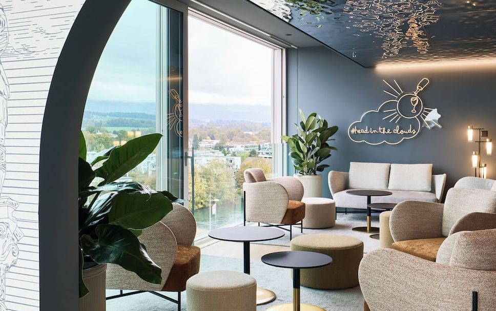Lounge Photo