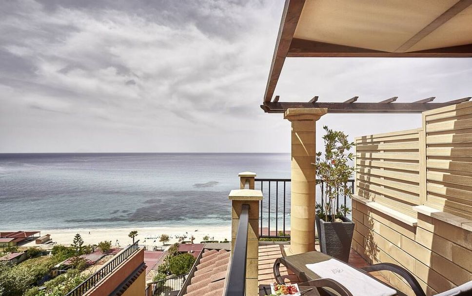 Balcony Photo