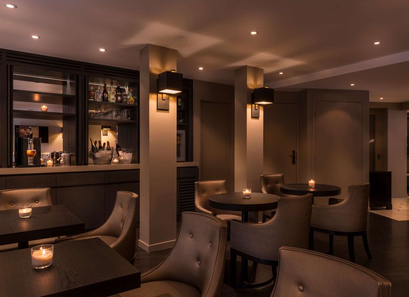Bar Photo