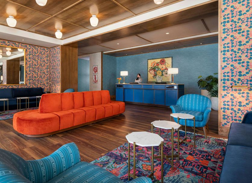 Lounge Photo