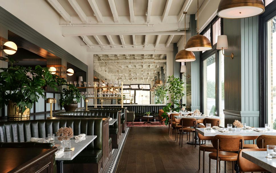 Restaurant Photo
