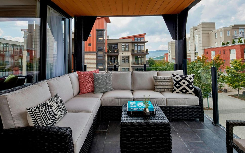 Balcony Photo