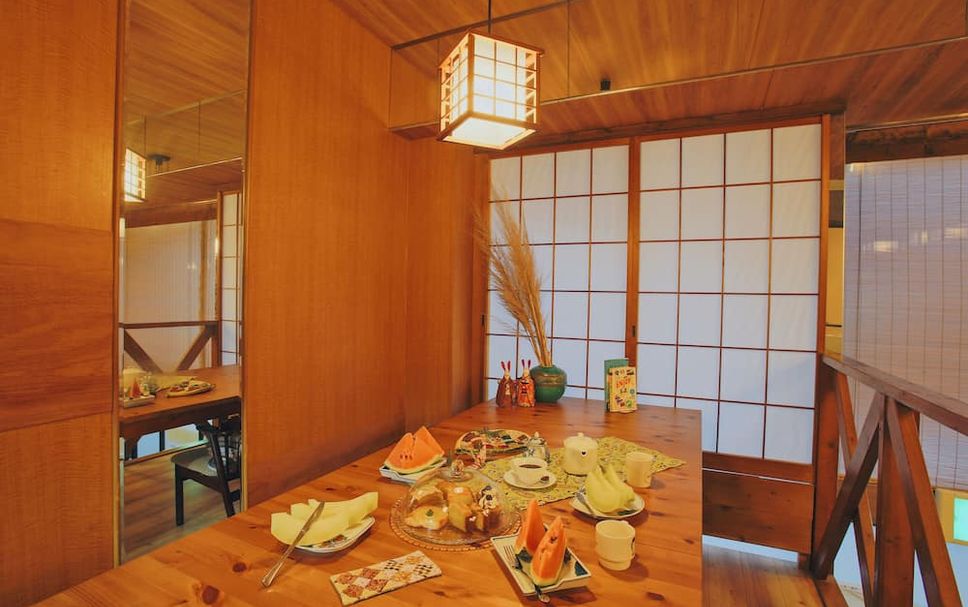 Dining room Photo
