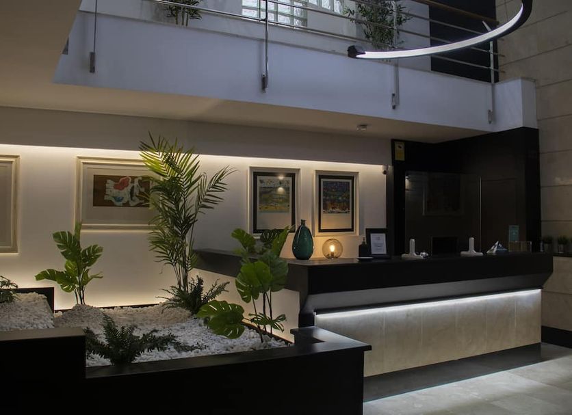 Front desk Photo