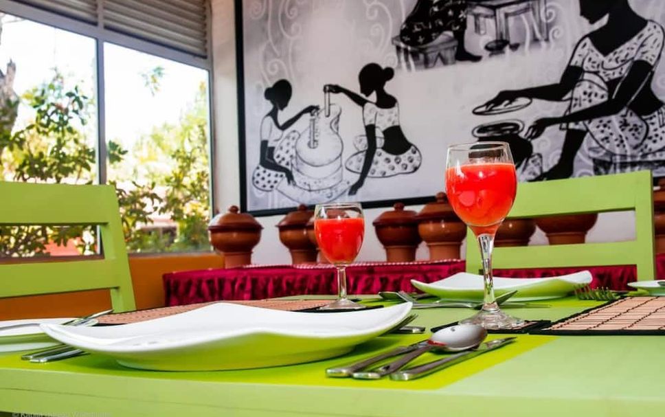 Dining room Photo
