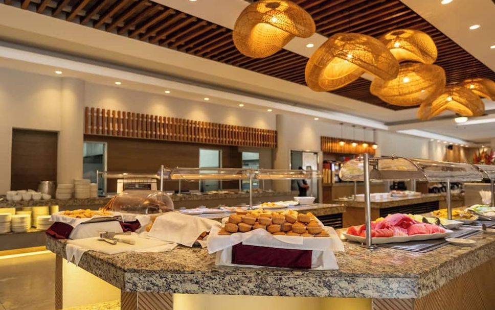 Buffet Photo