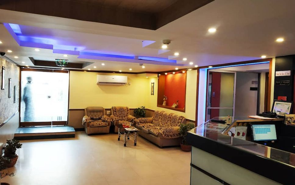 Lobby Photo