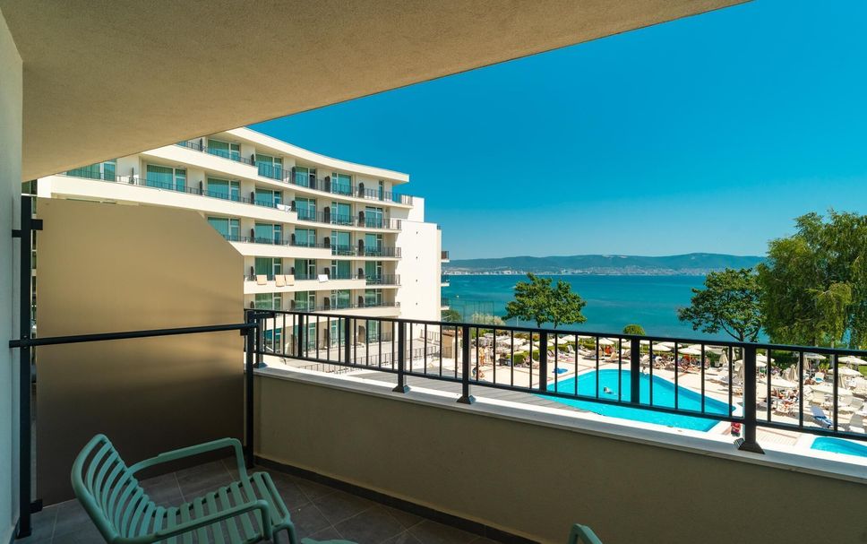 Balcony Photo