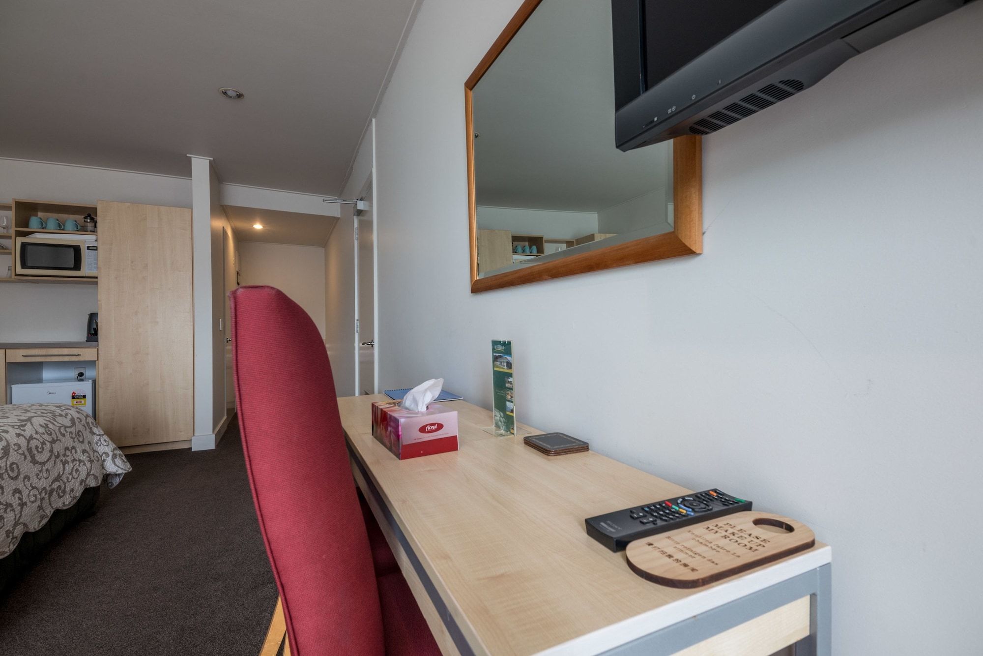 Room amenity
