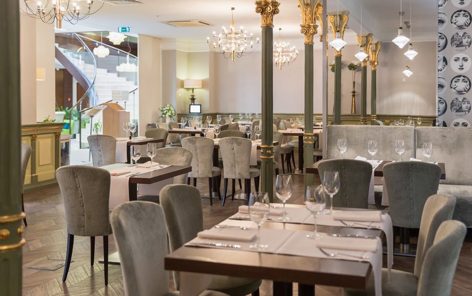 Restaurant Photo