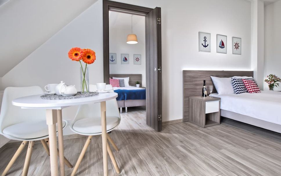 Dining room Photo