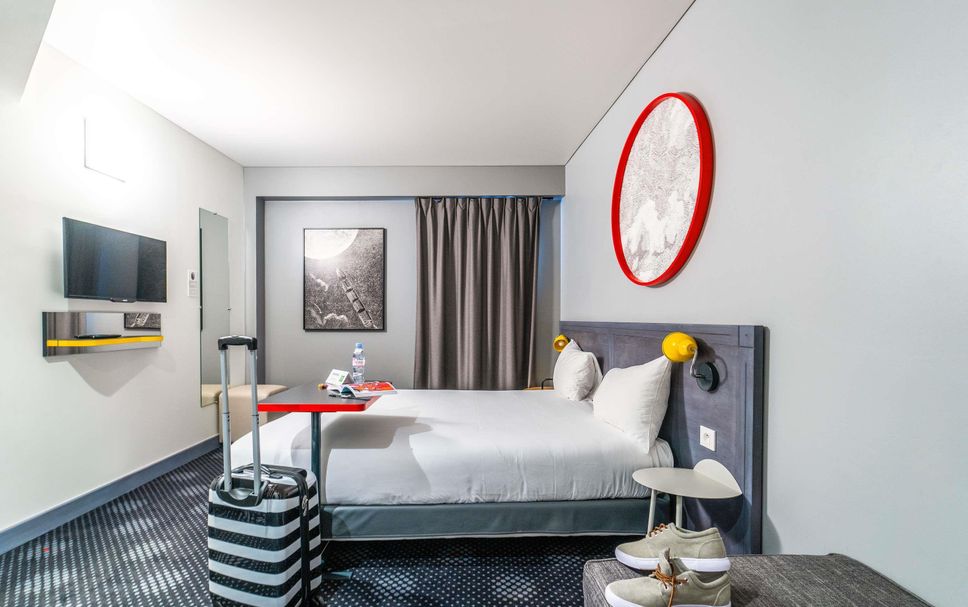 Bedroom Photo