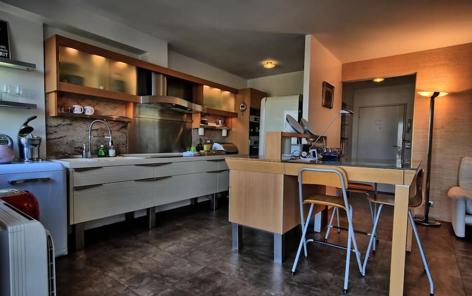 Kitchen Photo