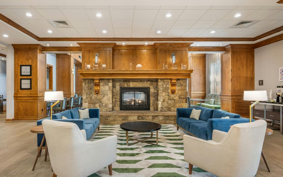 Lounge Photo