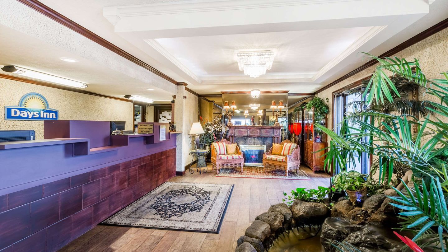 Days Inn Wyndham Destin Destin  United States from  70  Deals