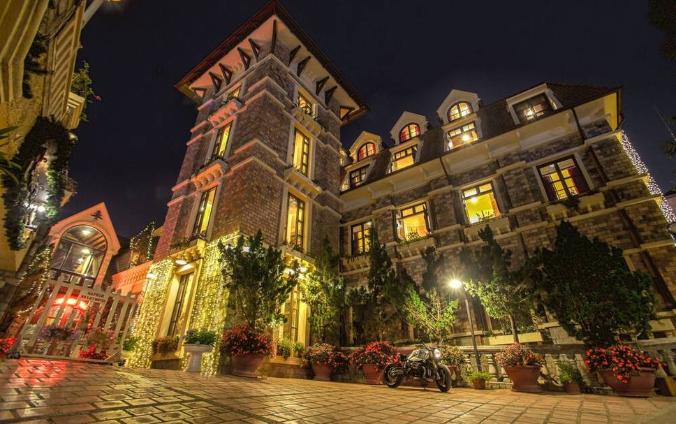 Building Photo