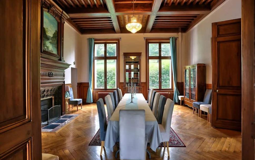 Dining room Photo