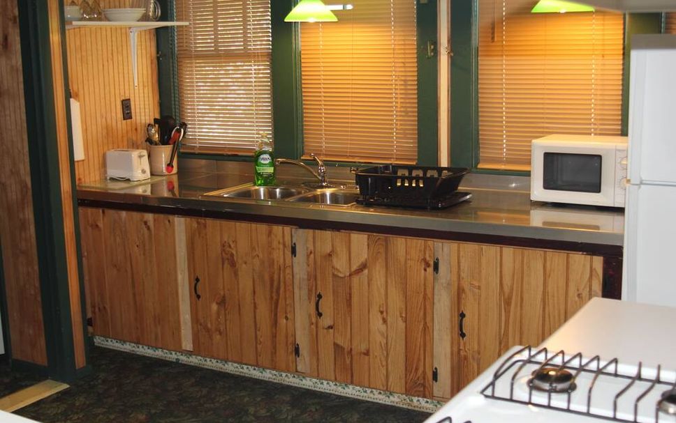 Evergreen Motel in Oswego, the United States from $90: Deals