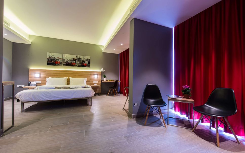 Bedroom Photo